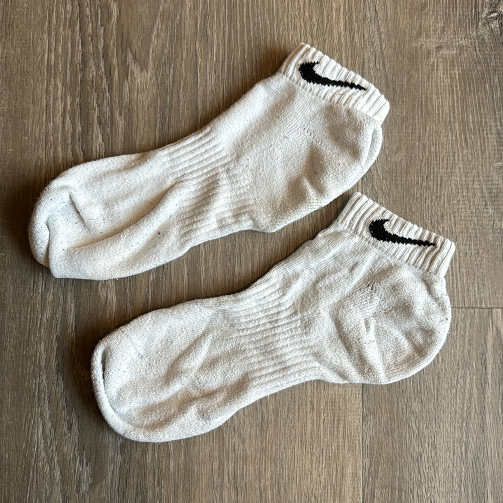 Nike Socks (Men’s size 8-12)